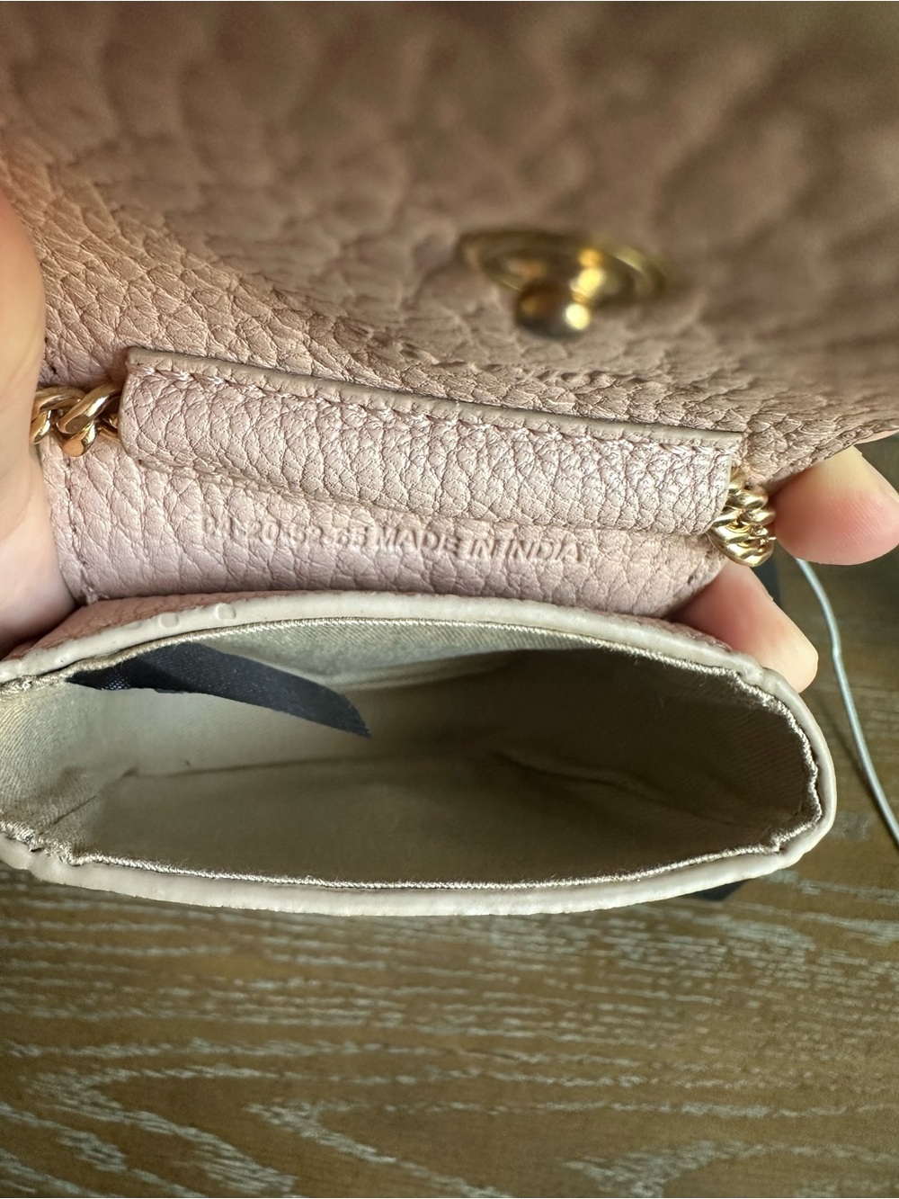 See By Chloé Blush Pink Nano Hana Leather Keyring bag charm - Picture 5 of 7